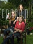 01-06-2010 Helen Vreeswijk with daughters at home in Kerk Avezaath, by order of JM Magazine.

[keywords]Posed, Full Length, Eyecontact, Smiling, Parrots, Garden, Writer[/keywords]